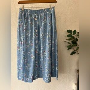90s Cottagecore Koret Floral Skirt - Light Blue Flowy Boho Midi with Pockets